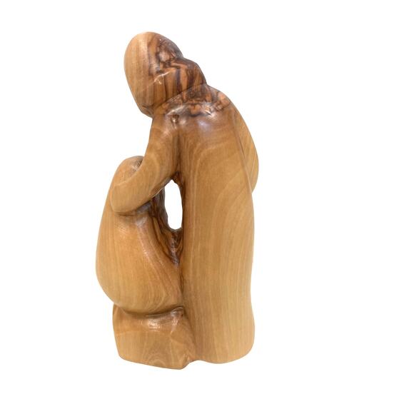 Holy Family Hand Sculpted‎ Olive Wood Figurine 4.5"Tx 2"w - Picture 9 of 13
